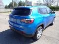 Laser Blue Pearl - Compass Latitude 4x4 Photo No. 5