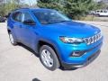 Laser Blue Pearl - Compass Latitude 4x4 Photo No. 7