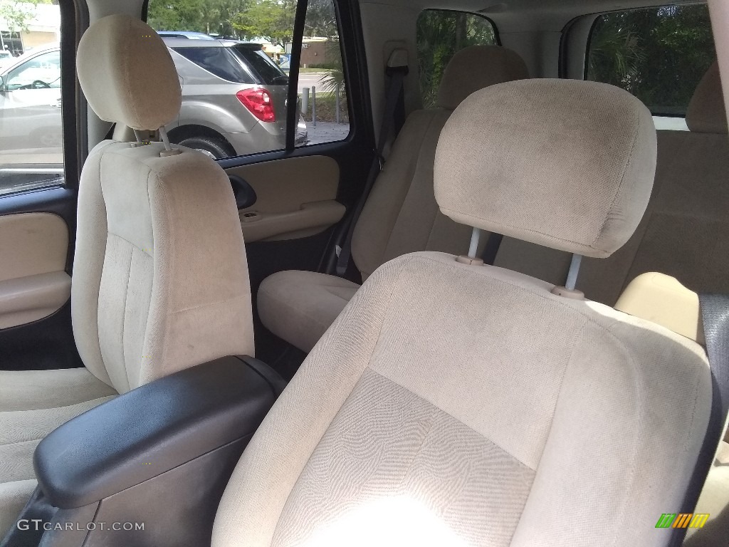 2005 TrailBlazer LS - Sandstone Metallic / Light Cashmere/Ebony photo #11