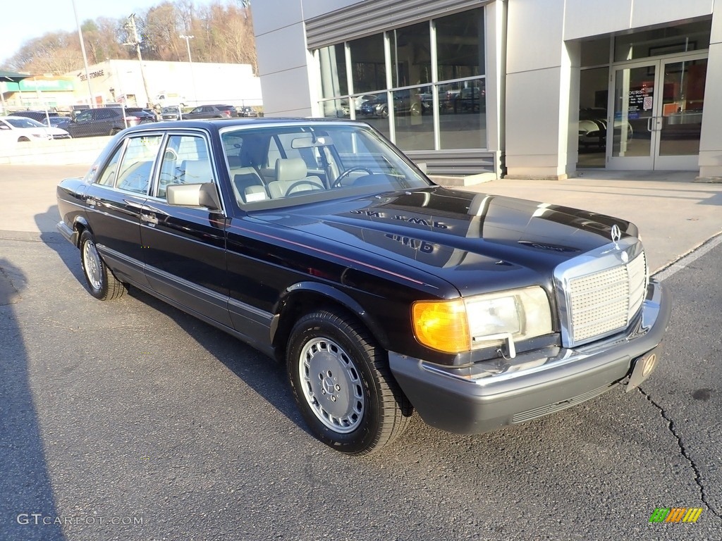 Black 1990 Mercedes-Benz 420 SEL Sedan Exterior Photo #144170839