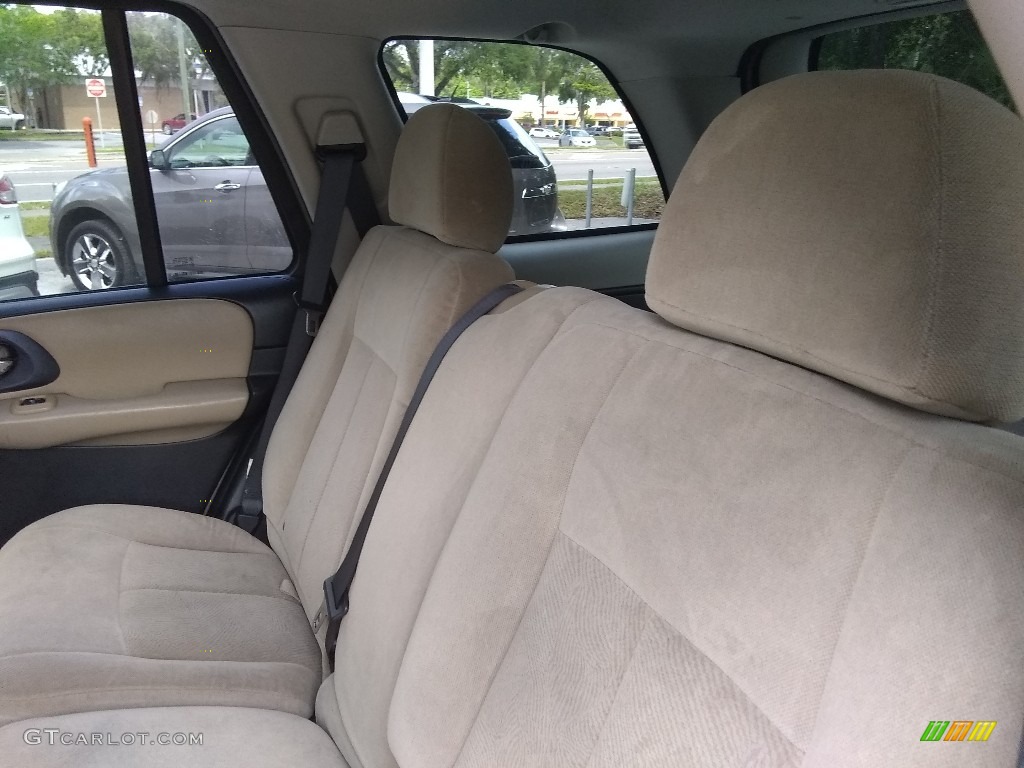 2005 TrailBlazer LS - Sandstone Metallic / Light Cashmere/Ebony photo #15