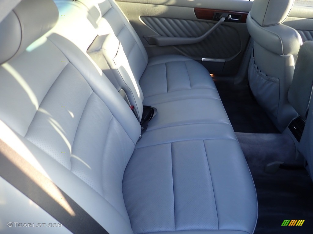 Gray Interior 1990 Mercedes-Benz 420 SEL Sedan Photo #144170966