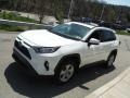 Super White - RAV4 XLE AWD Photo No. 13