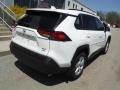 Super White - RAV4 XLE AWD Photo No. 16