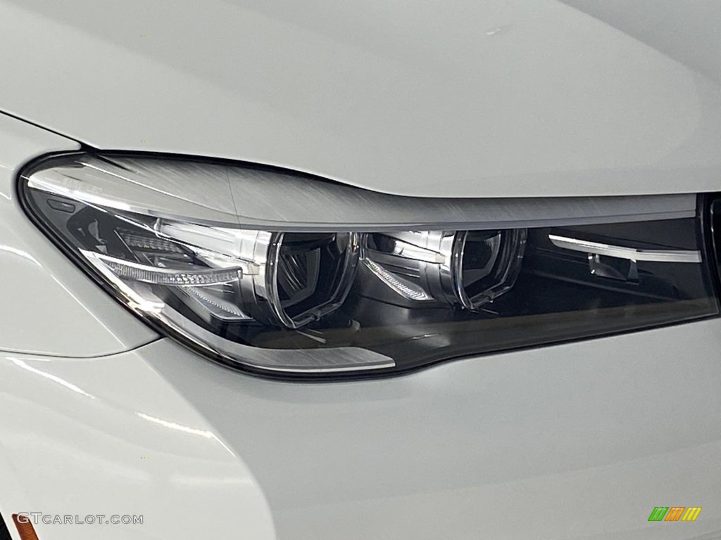 2019 7 Series 740i Sedan - Alpine White / Black photo #6