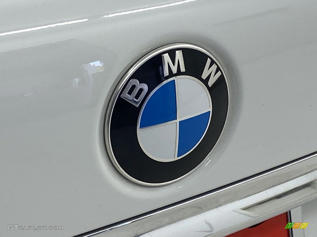 2019 7 Series 740i Sedan - Alpine White / Black photo #9