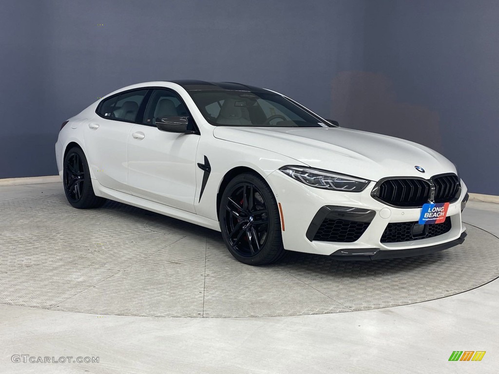 2022 BMW M8 Competition Coupe Exterior Photos