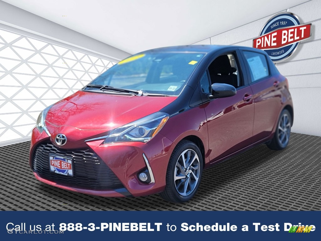 2018 Yaris 5-Door SE - Ruby Flare Pearl / Black photo #1