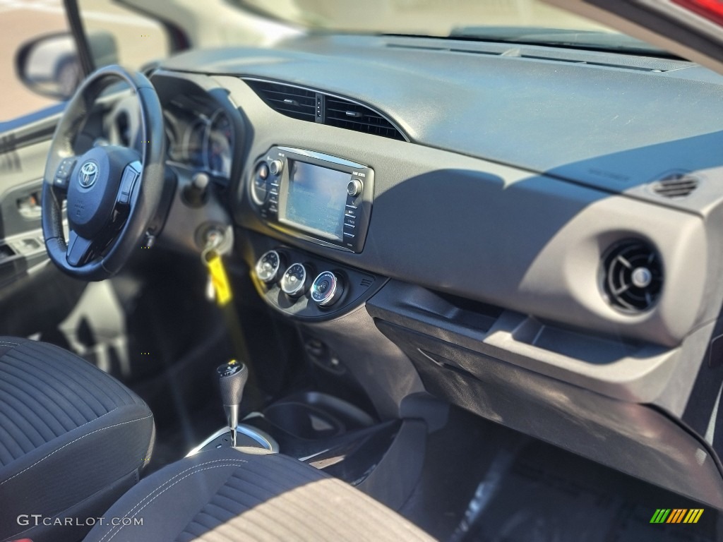 2018 Toyota Yaris 5-Door SE Black Dashboard Photo #144173665