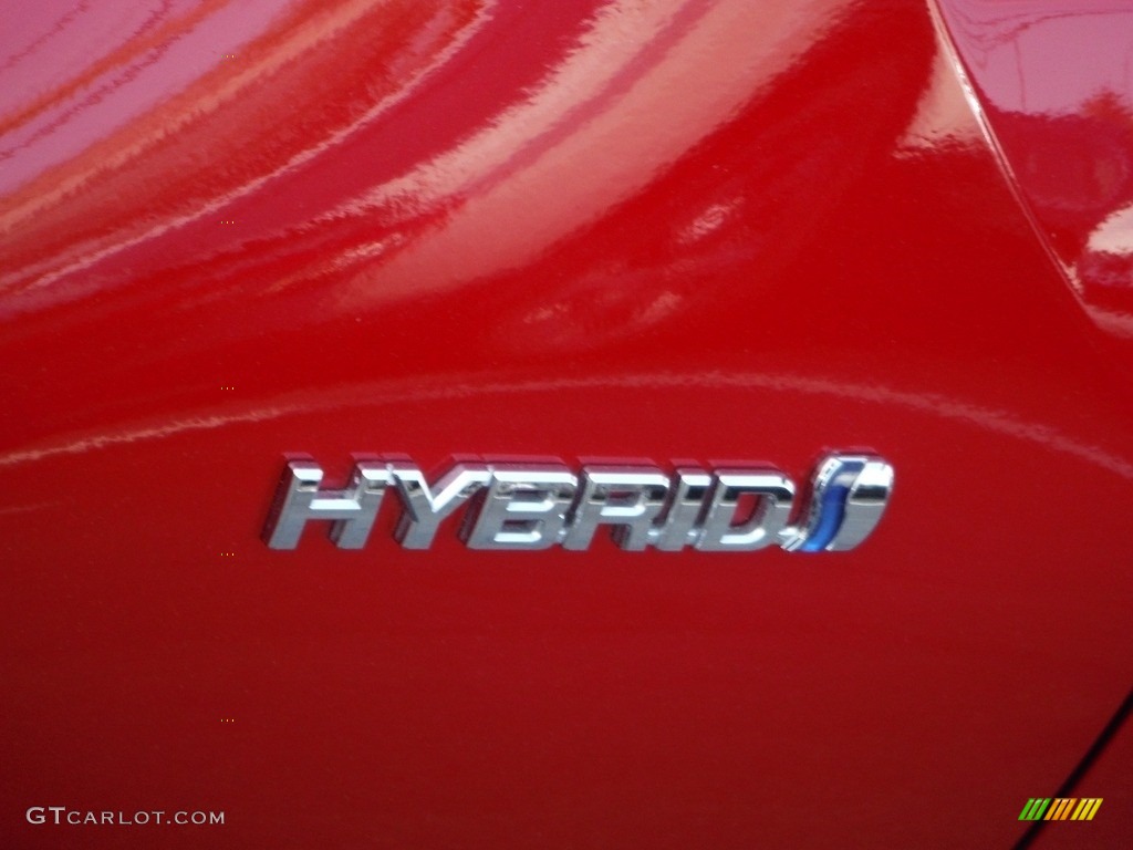 2019 Prius XLE - Supersonic Red / Black photo #4