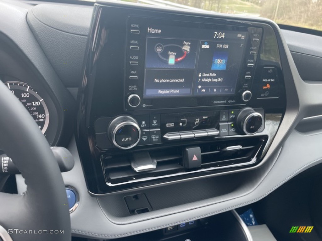 2022 Highlander Hybrid LE AWD - Moondust / Graphite photo #5