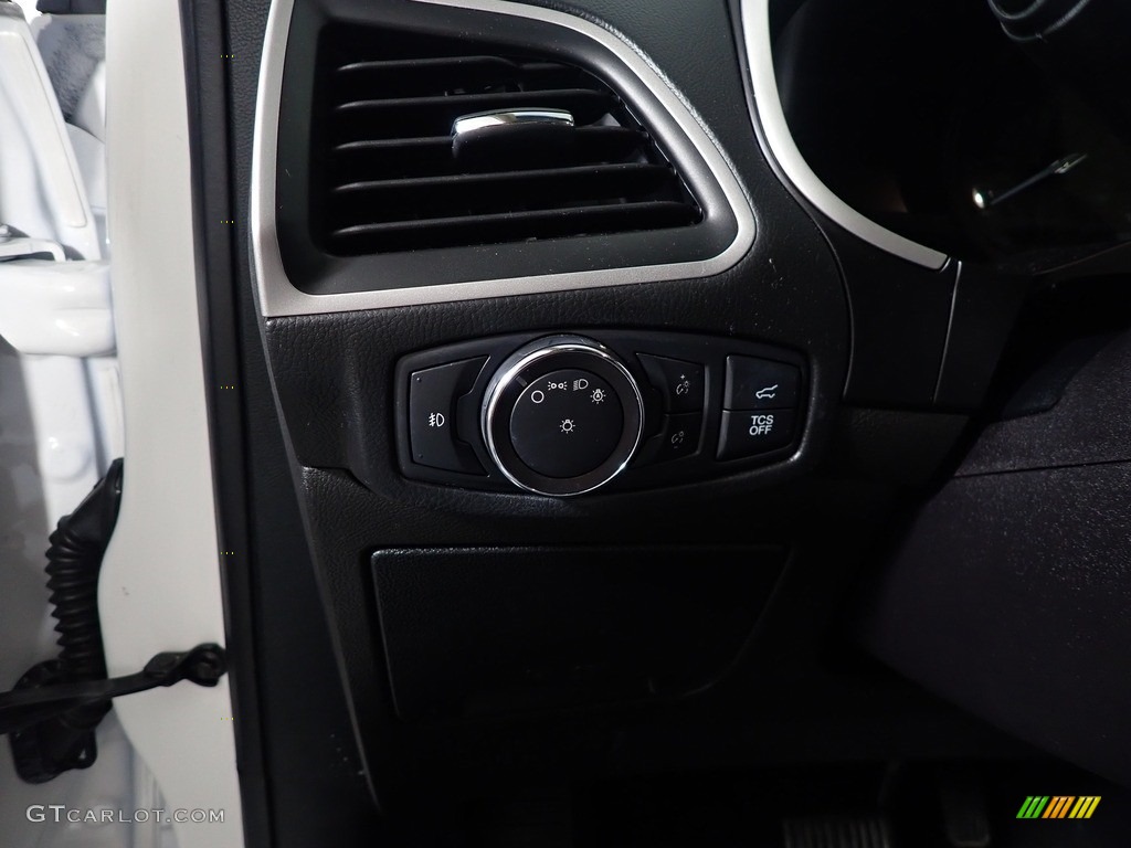 2019 Edge SEL AWD - Oxford White / Dune photo #34