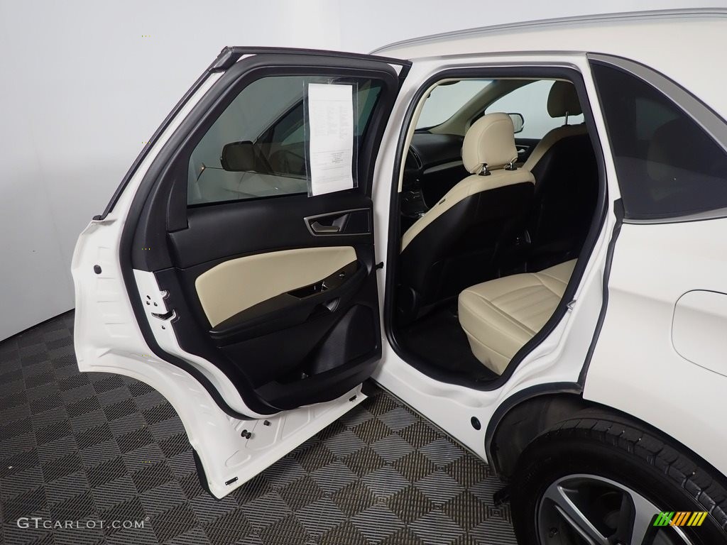 2019 Edge SEL AWD - Oxford White / Dune photo #37