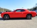 Go Mango - Challenger SXT AWD Photo No. 2