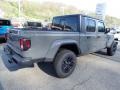2022 Sting-Gray Jeep Gladiator Altitude 4x4  photo #5