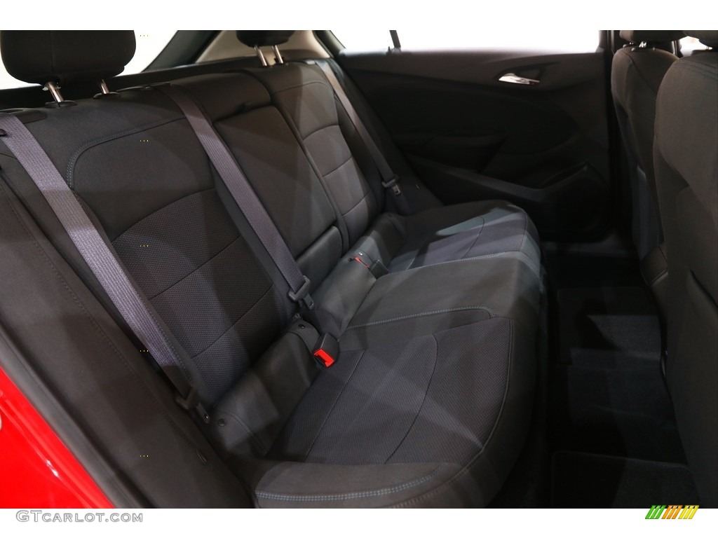 2017 Cruze LT - Red Hot / Jet Black photo #16