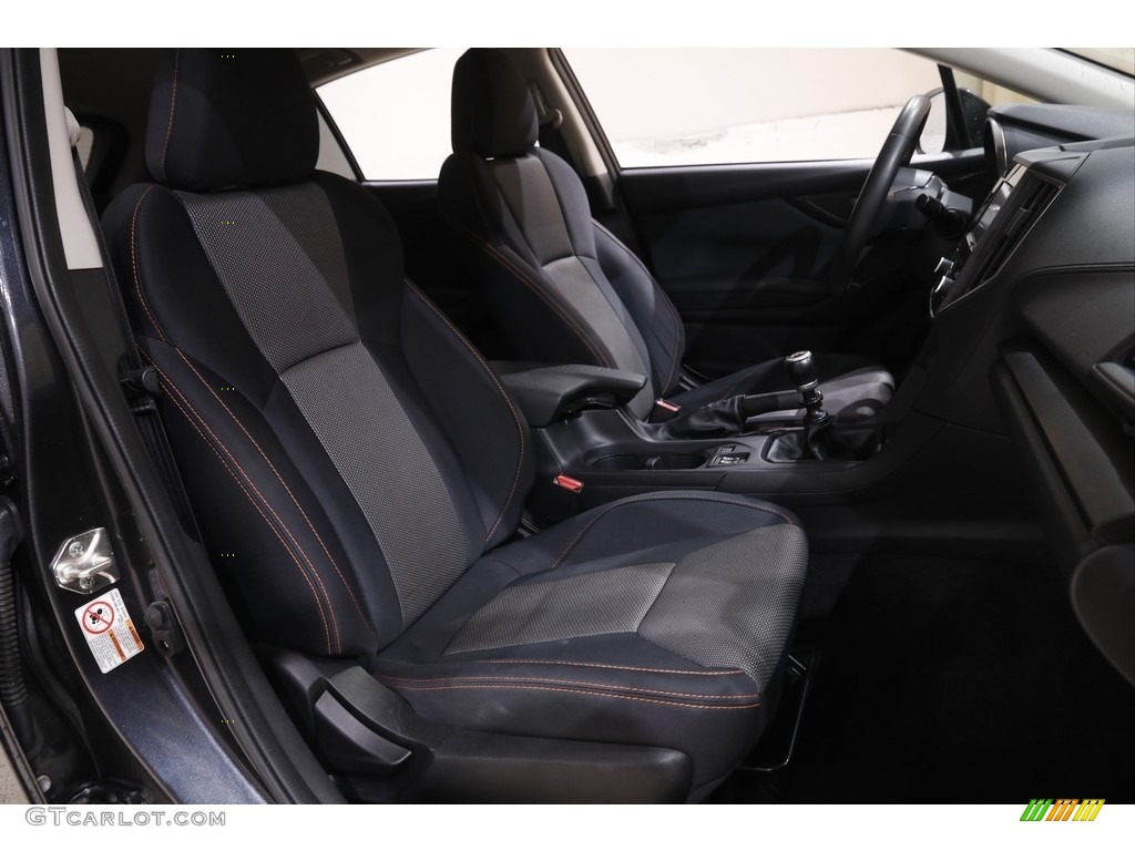 2019 Crosstrek 2.0i Premium - Dark Gray Metallic / Black photo #16
