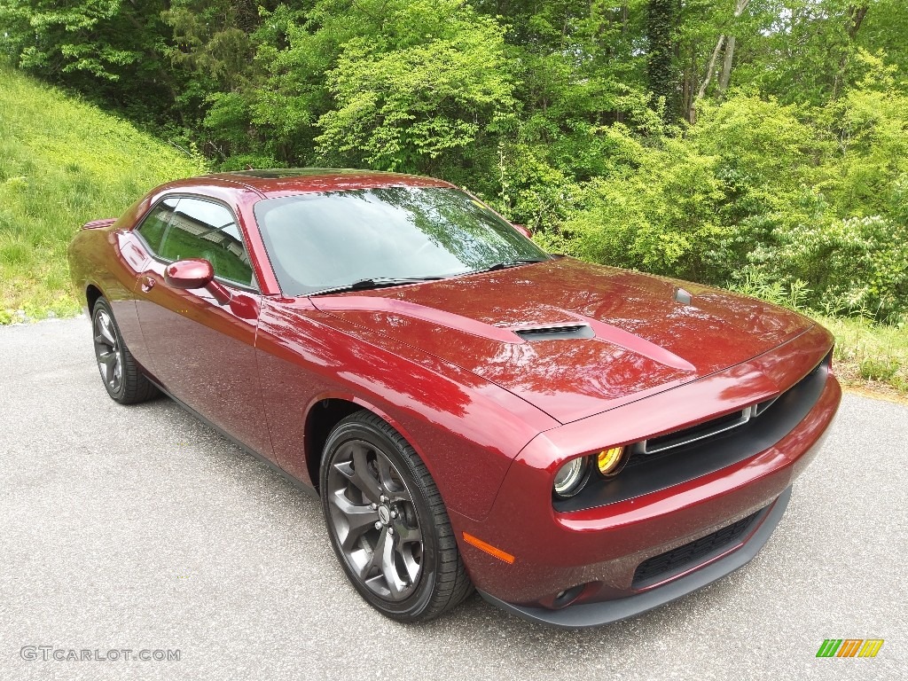 Octane Red Pearl 2018 Dodge Challenger SXT Plus Exterior Photo #144187710