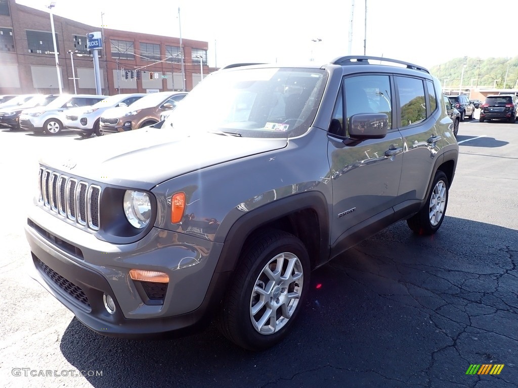 2020 Renegade Latitude 4x4 - Sting-Gray / Black photo #4