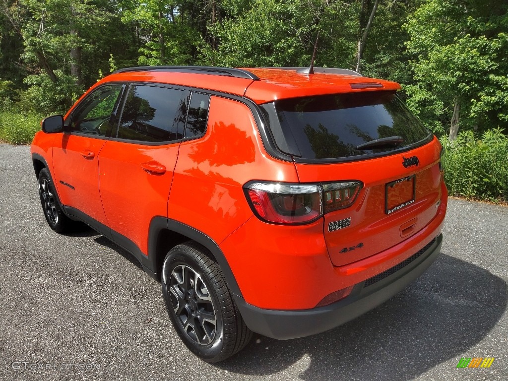 2020 Compass Sport 4x4 - Spitfire Orange / Black photo #9