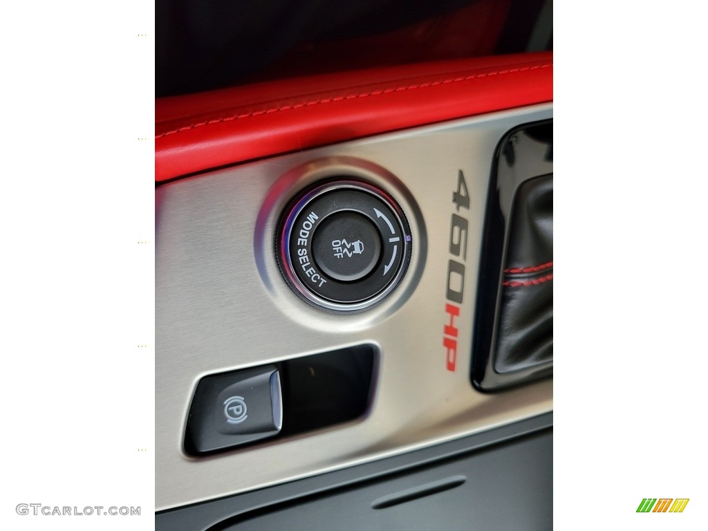 2015 Corvette Stingray Coupe Z51 - Laguna Blue Tintcoat / Adrenaline Red photo #23