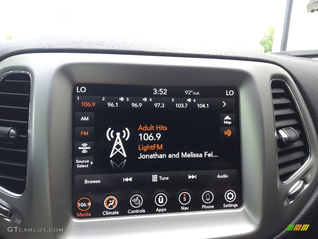 2020 Compass Sport 4x4 - Spitfire Orange / Black photo #22