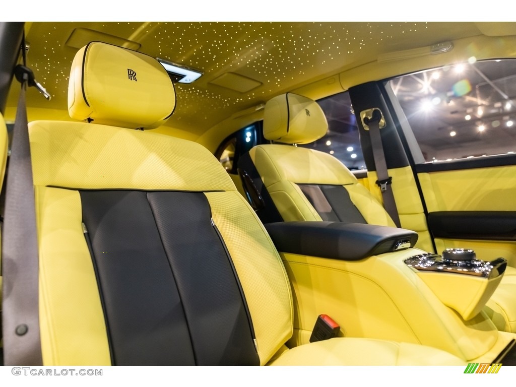 2022 Rolls-Royce Phantom Standard Phantom Model Front Seat Photo #144190782