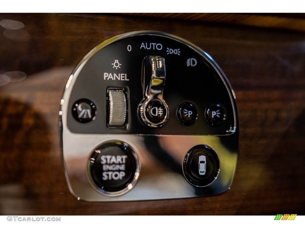 2022 Rolls-Royce Phantom Standard Phantom Model Controls Photo #144191640