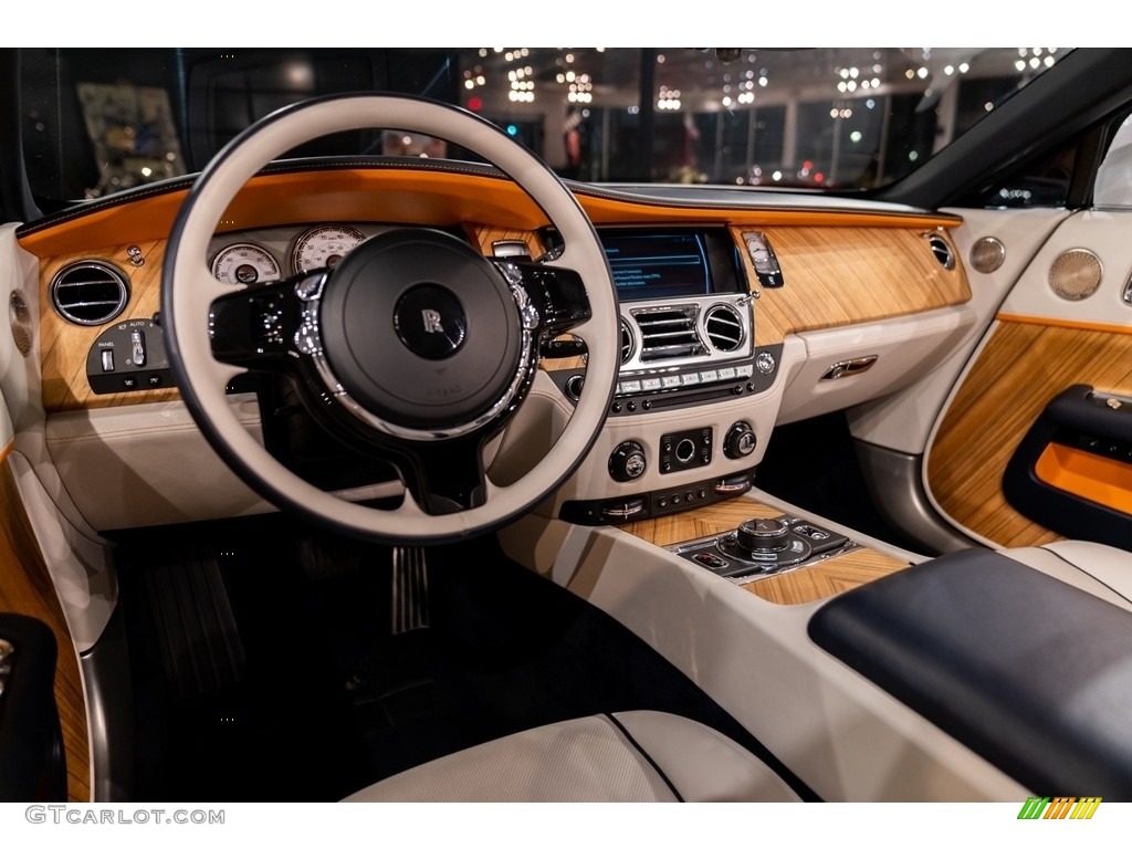 2019 Rolls-Royce Dawn Standard Dawn Model Dashboard Photos