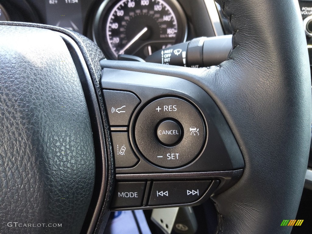 2021 Toyota Camry SE Steering Wheel Photos