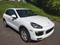 Front 3/4 View of 2016 Cayenne S