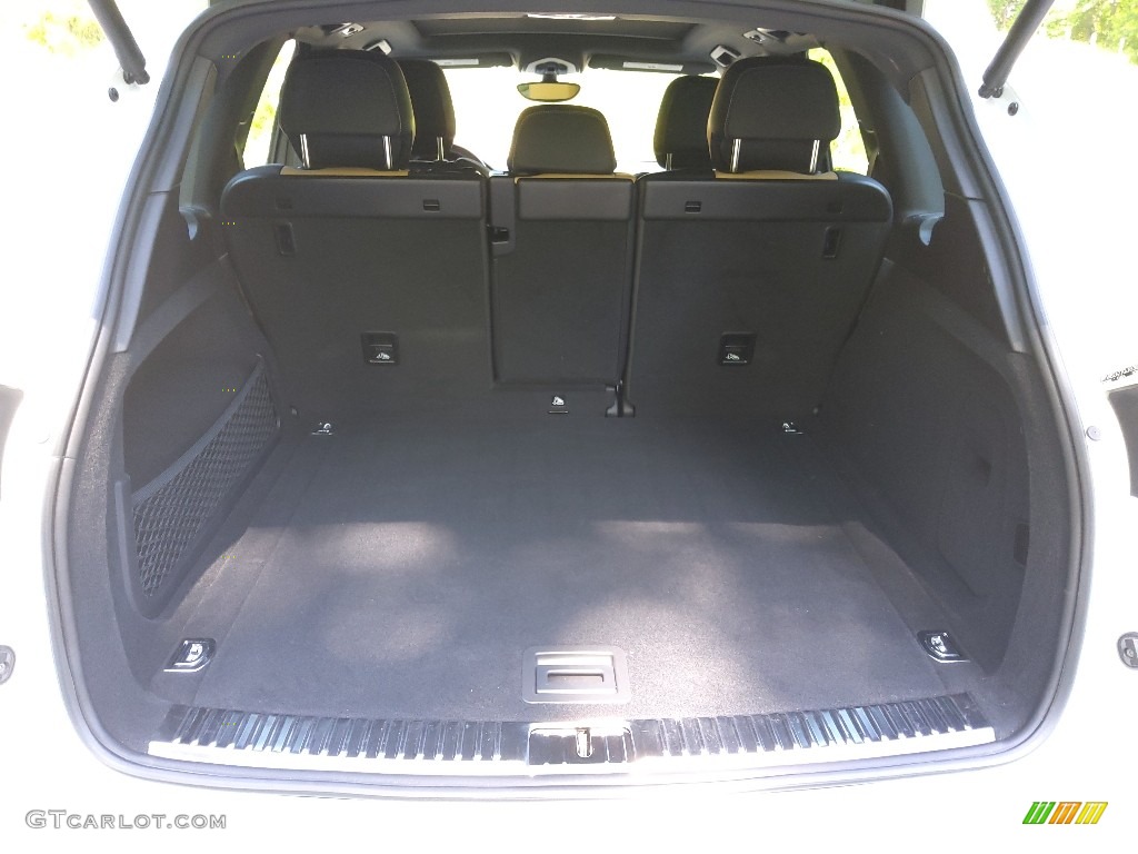 2016 Porsche Cayenne S Trunk Photo #144197400