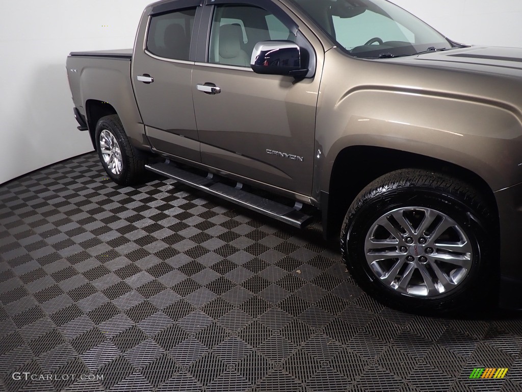 2016 Bronze Alloy Metallic GMC Canyon SLT Crew Cab 4x4 144184048 Photo