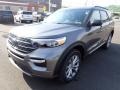 2022 Carbonized Gray Metallic Ford Explorer XLT 4WD  photo #4