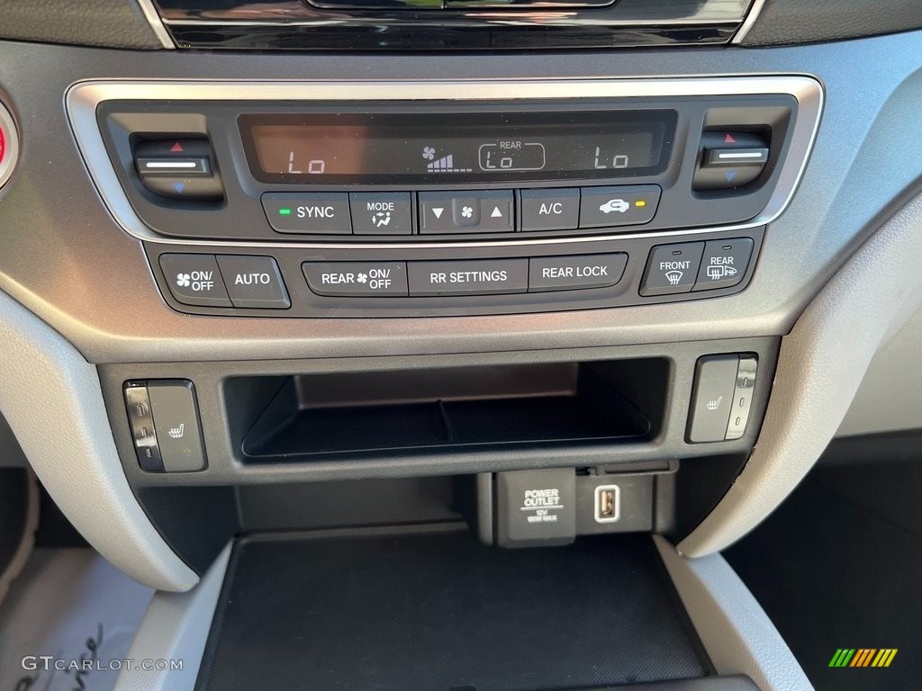 2021 Honda Pilot EX-L Controls Photo #144201276