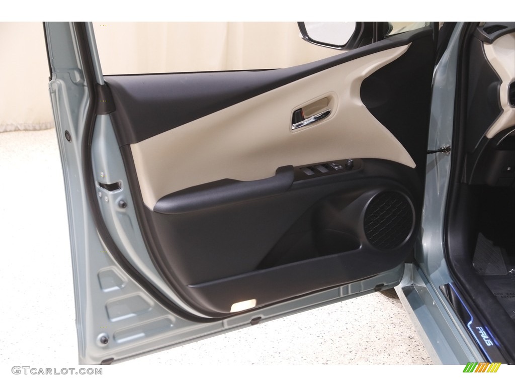 2022 Prius XLE - Sea Glass Pearl / Harvest Beige photo #4