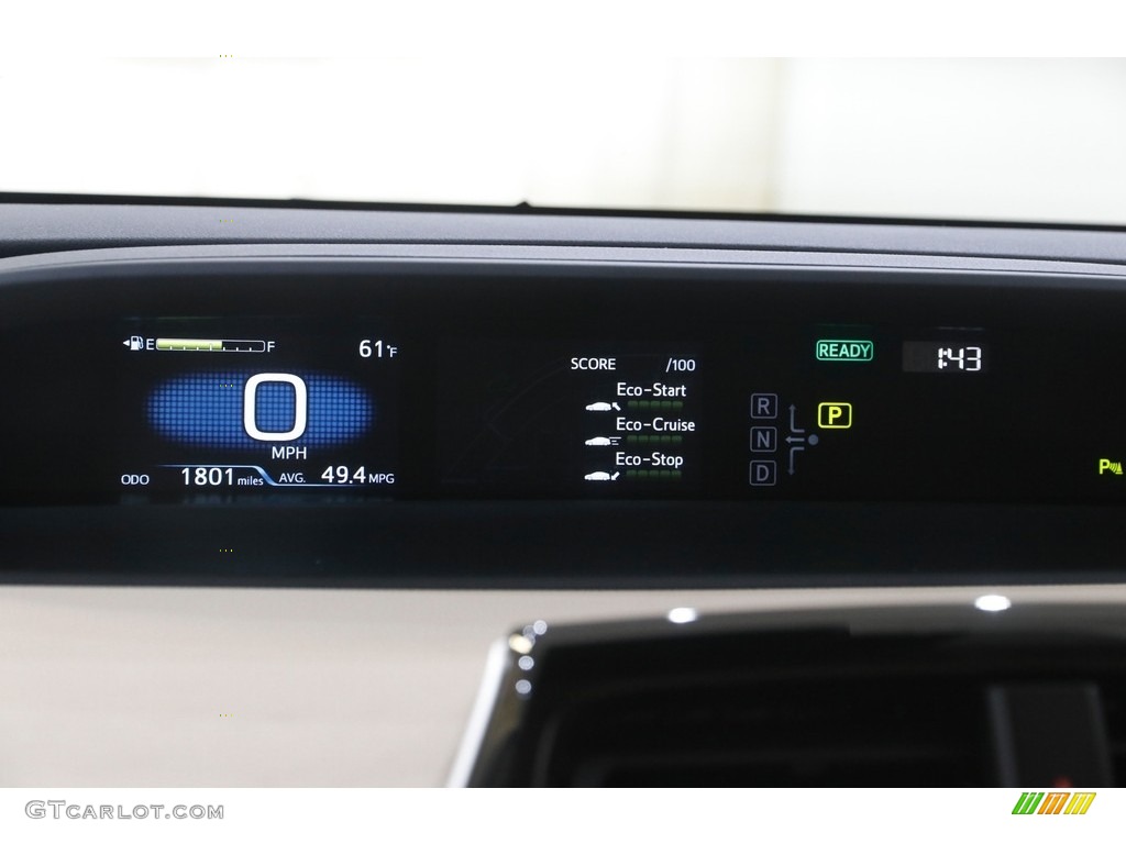 2022 Toyota Prius XLE Dashboard Photos