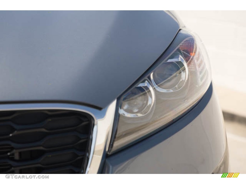 2020 Sorento LX - Everlasting Silver / Black photo #9