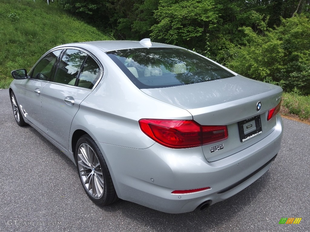 2017 5 Series 530i Sedan - Glacier Silver Metallic / Canberra Beige photo #9