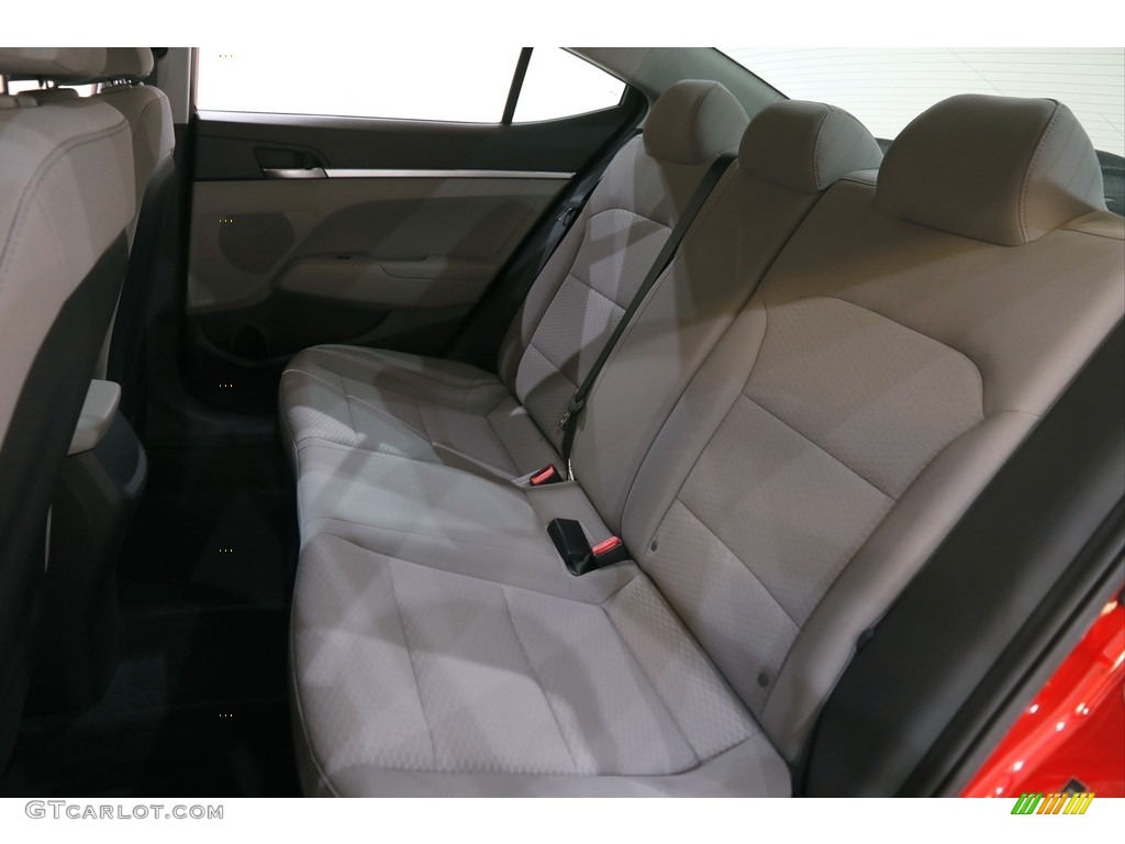 2019 Elantra SE - Scarlet Red / Gray photo #16