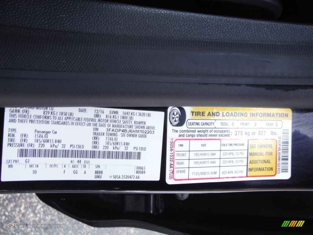 2017 Fiesta SE Sedan - Shadow Black / Charcoal Black photo #29