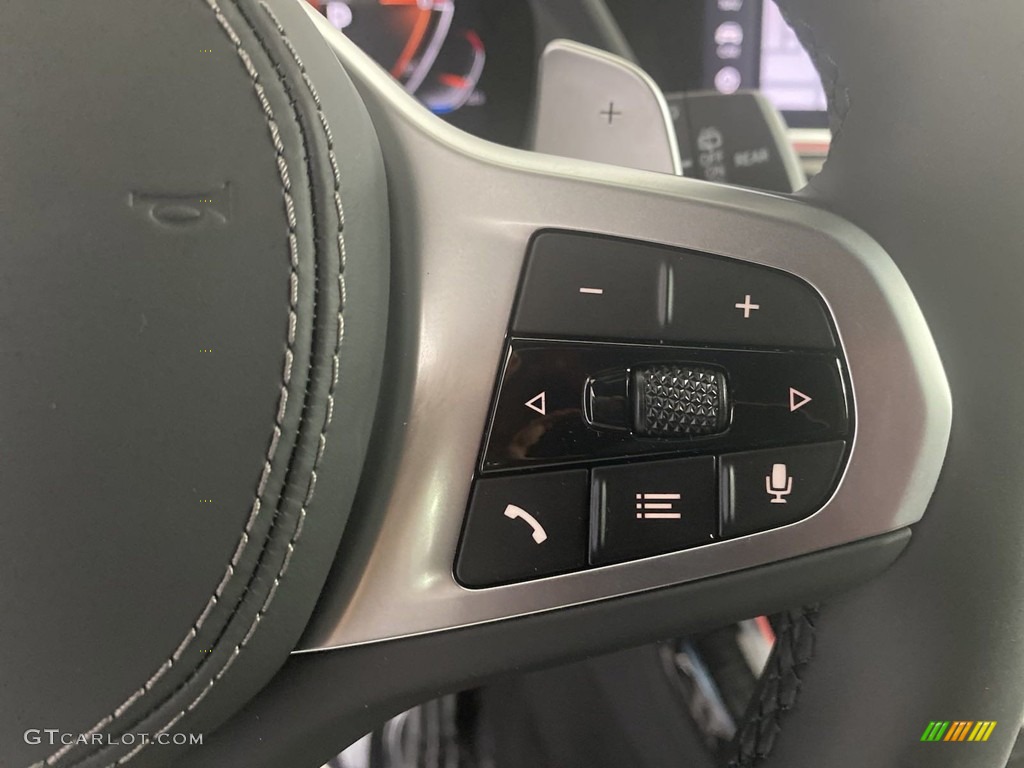 2022 BMW X7 xDrive40i Black Steering Wheel Photo #144206022