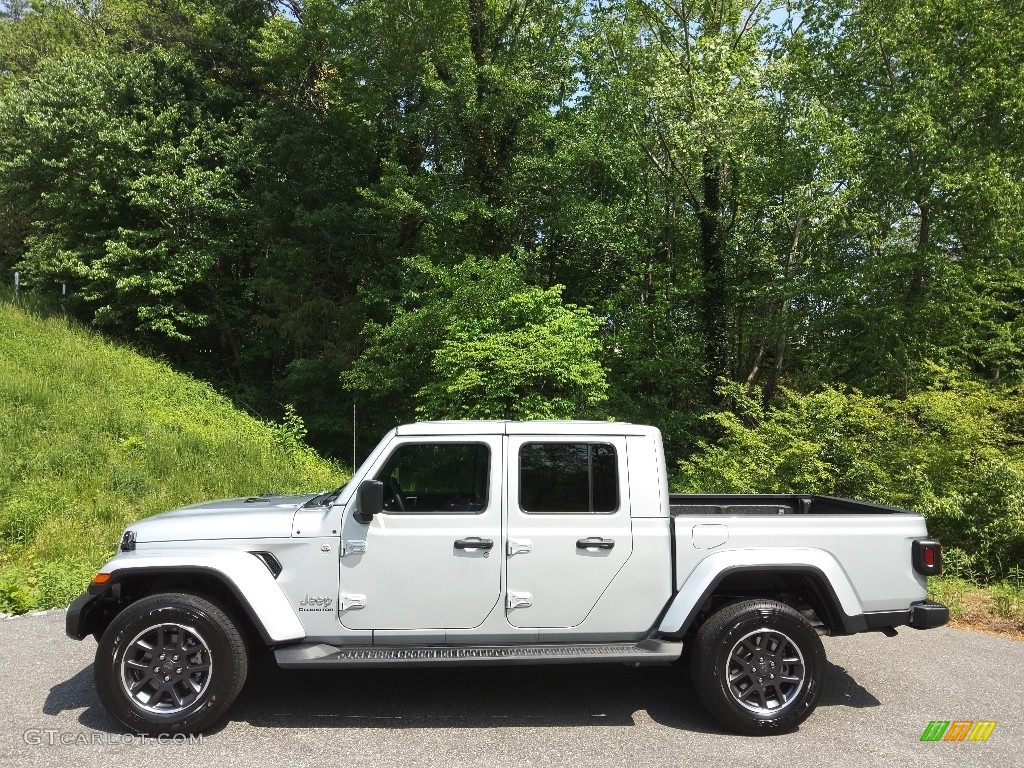 2022 Gladiator Overland 4x4 - Silver Zynith / Black photo #1