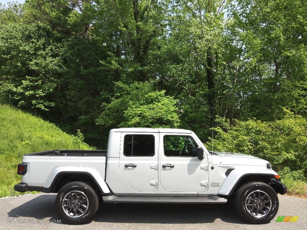 2022 Gladiator Overland 4x4 - Silver Zynith / Black photo #5