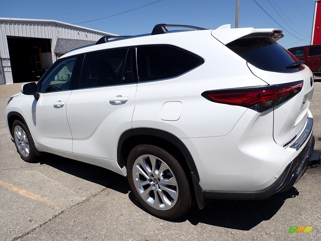 2022 Highlander Limited AWD - Wind Chill Pearl / Graphite photo #2