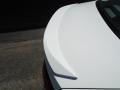 Super White - Corolla SE Photo No. 10