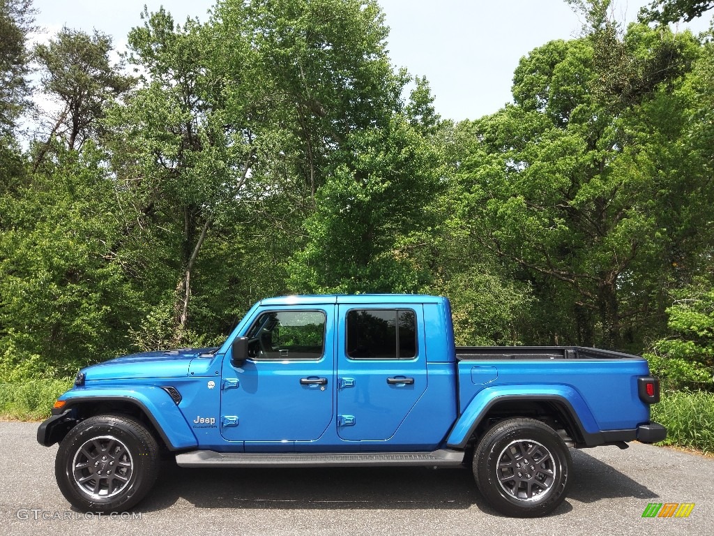 Hydro Blue Pearl Jeep Gladiator