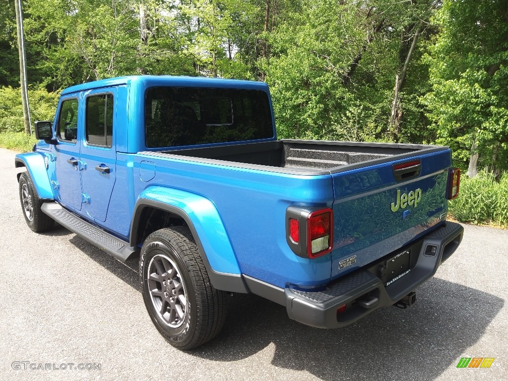 2022 Gladiator Overland 4x4 - Hydro Blue Pearl / Black photo #9