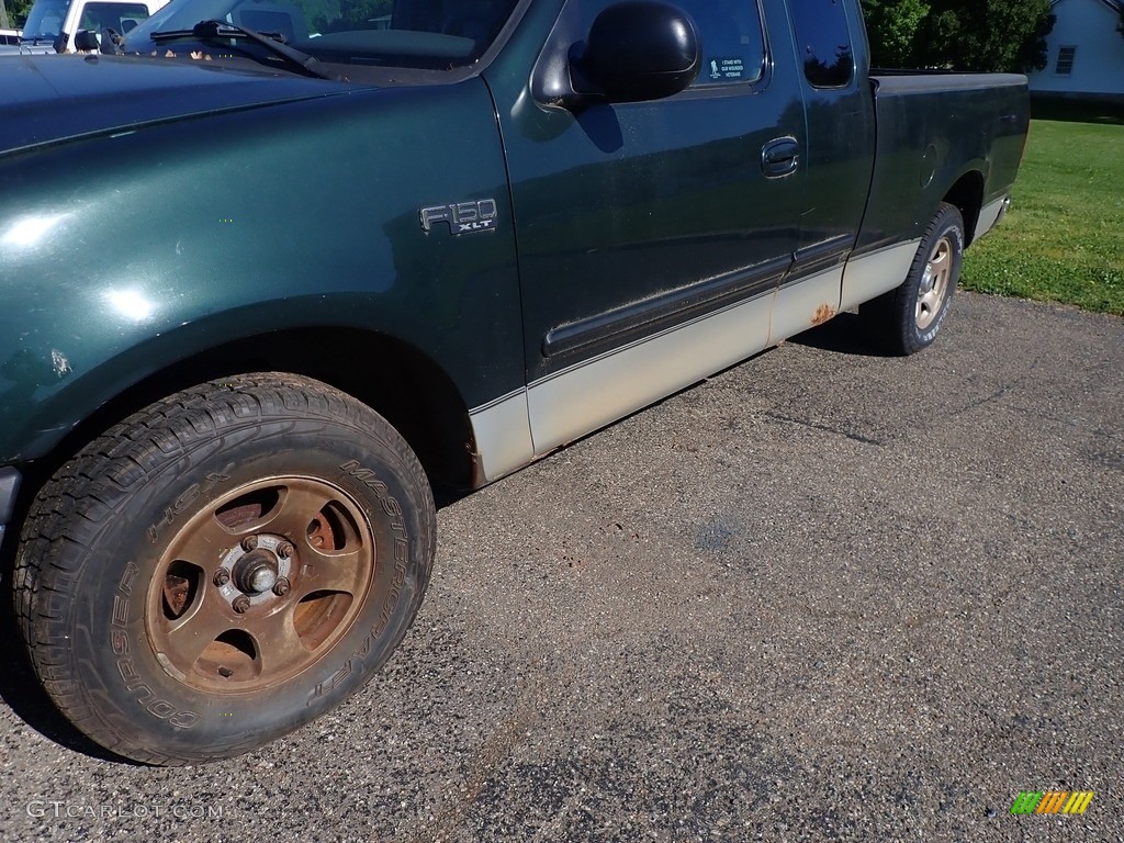 2003 F150 XLT SuperCab - Silver Metallic / Dark Graphite Grey photo #8