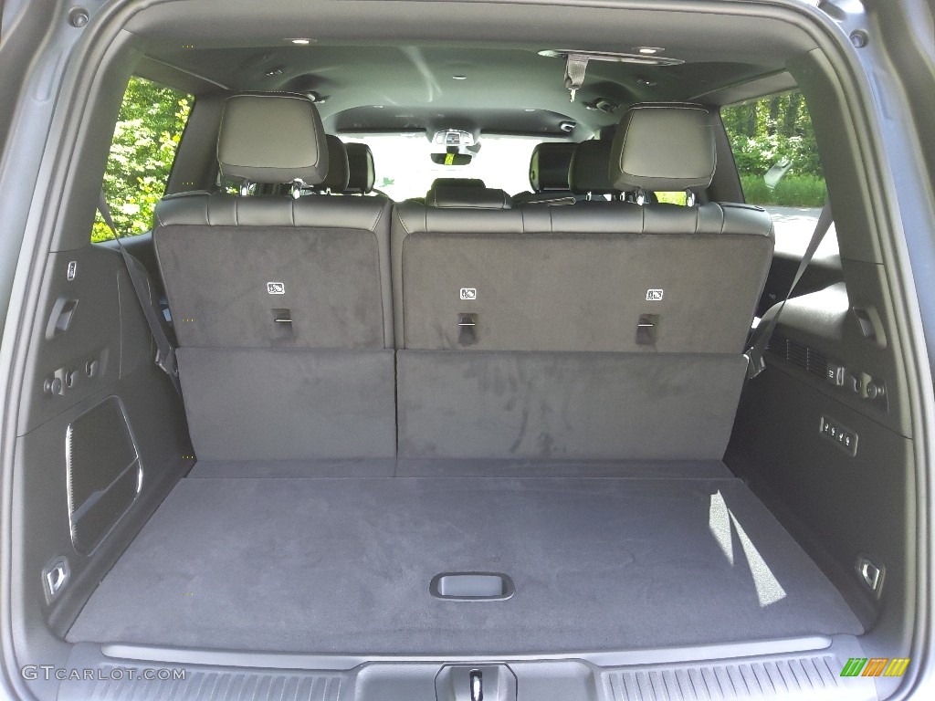 2022 Jeep Wagoneer Series III 4x4 Trunk Photo #144214134